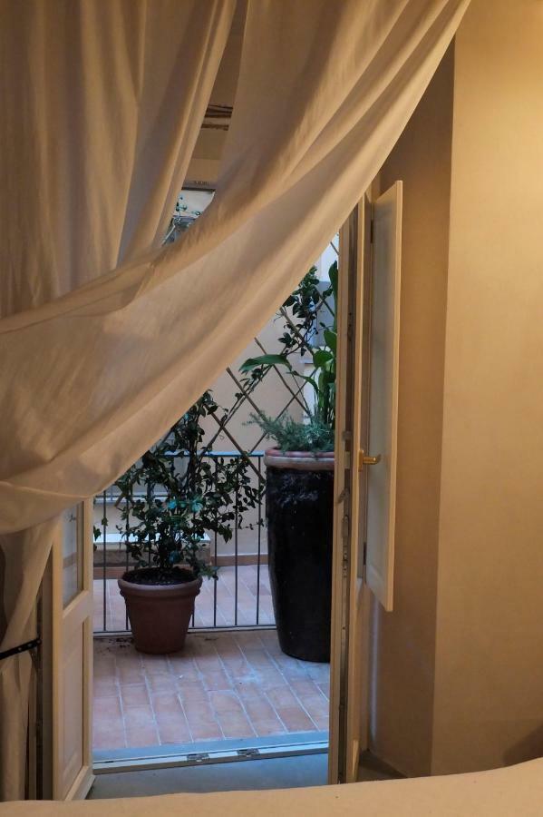 Oasis In The Heart Of Florence Exterior photo